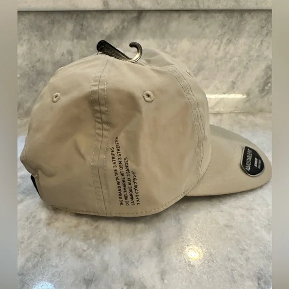 Adidas Men's City Icon Baseball Style Cap / Hat - Adjustable - Picture 6 of 10